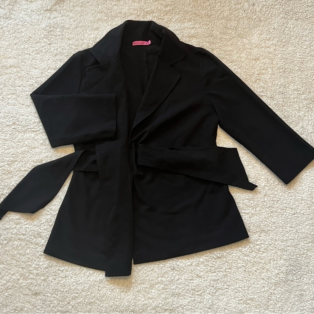 ⭐️Host Pick⭐️ [2/$40]  Maternal America Black Front Tie Blazer - Medium